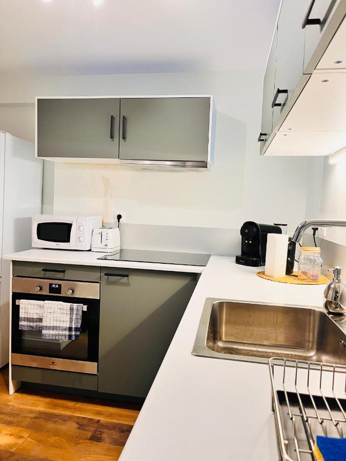 Appartement 2 Chambres Avec Parking ปงตาร์ลีเย ภายนอก รูปภาพ